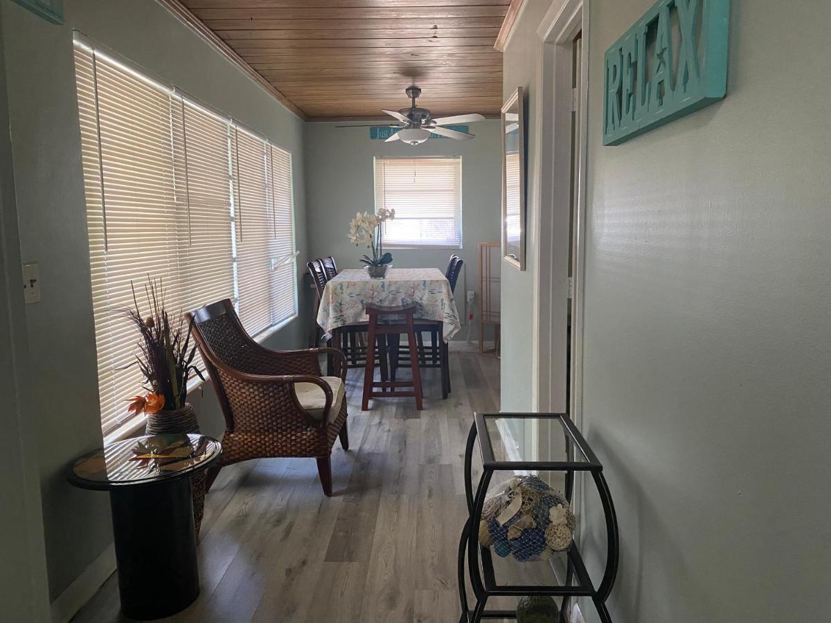3 Bedroom House Fenced Backyard Private Patio Areas Grill Firepit Plenty Parking! Quick Access 10 Min To Beach Airport Delray West Palm Lake Worth Beach Exterior foto